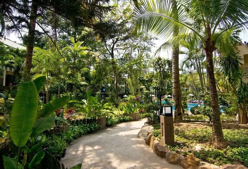 ジュニアスイート, The Green Park Resort