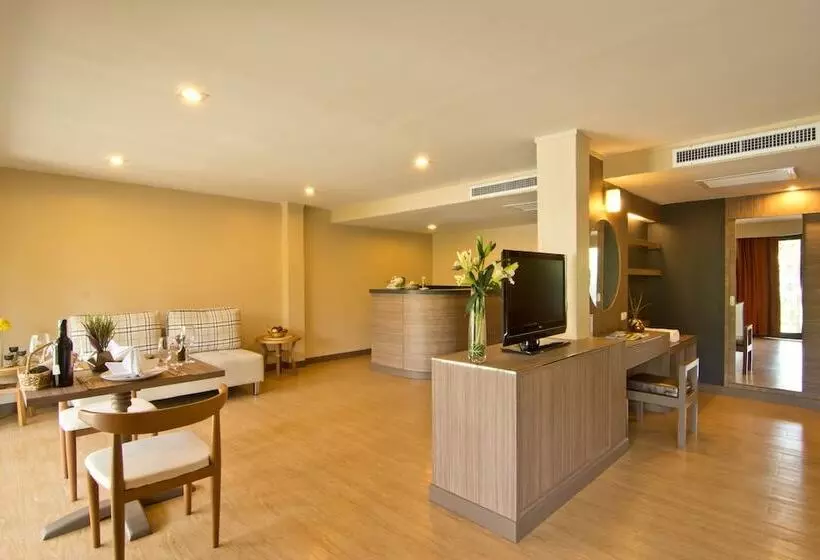 ジュニアスイート, The Green Park Resort