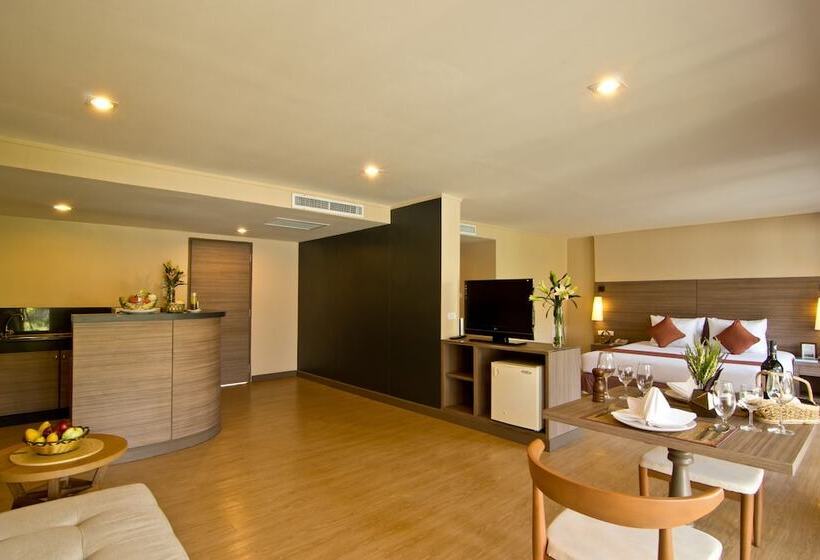 سوییت جونیور, The Green Park Resort