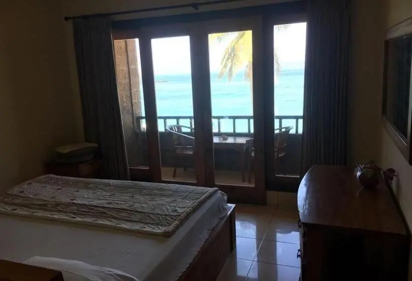 オーシャンビューデラックスルームバルコニー付き, Padangbai Beach Inn