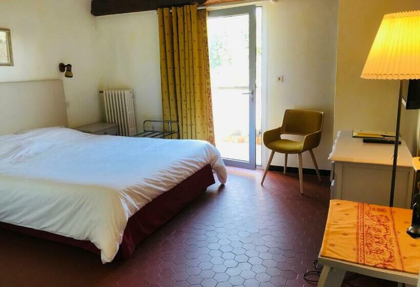 ガーデンビュースタンダードルーム, Golf Club D'uzes