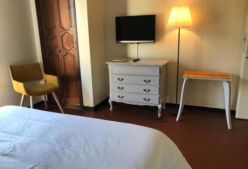 ガーデンビュースタンダードルーム, Golf Club D'uzes