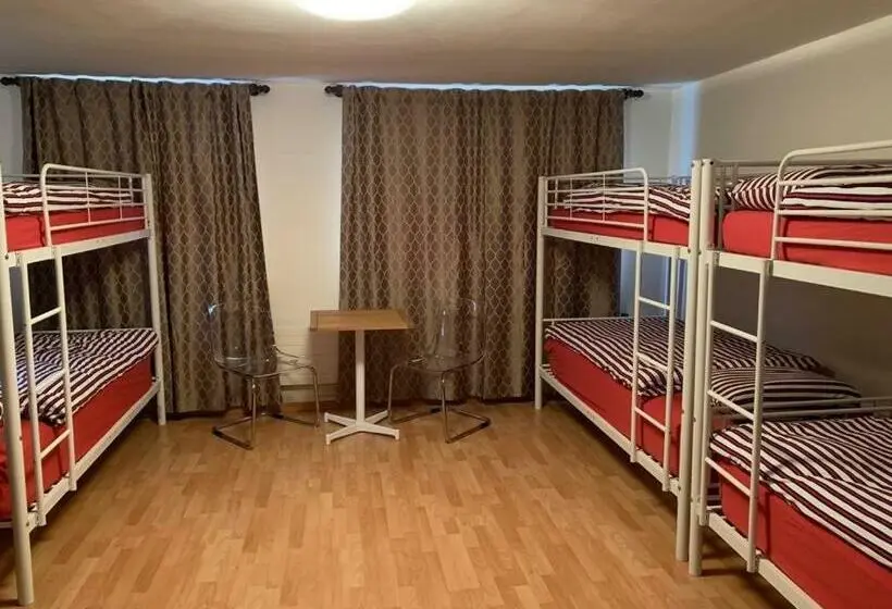 تختخواب در اتاق مشترک, Friendly Hostel Zürich