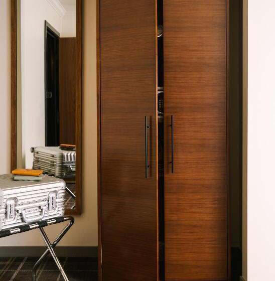 חדר סטנדרט מותאם לאדם עם מוגבלויות, Found Hotel, Santa Monica