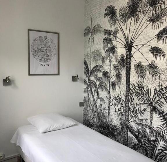 Номер Стандарт Индивидуальный, Saint Eloi