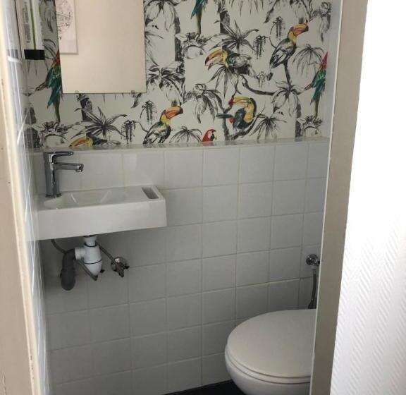 Кровать в Общей Комнате, Saint Eloi