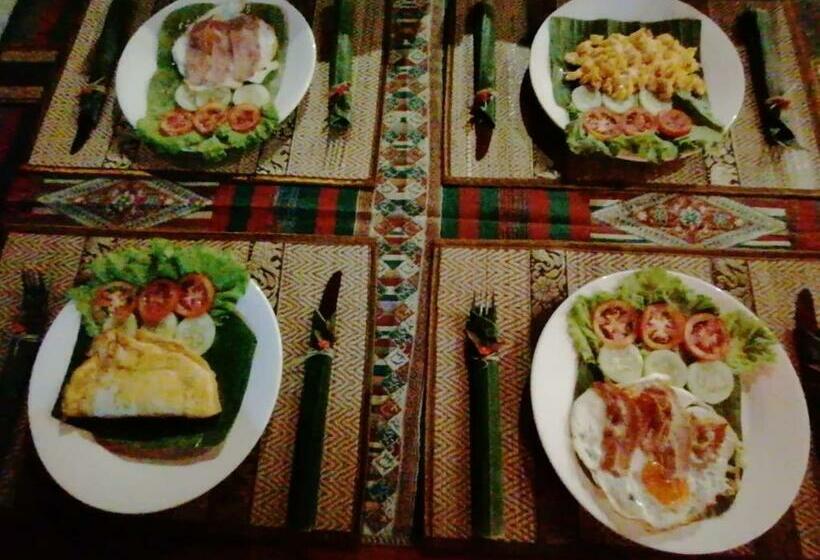 豪华房间, Villa Chitchareune 2