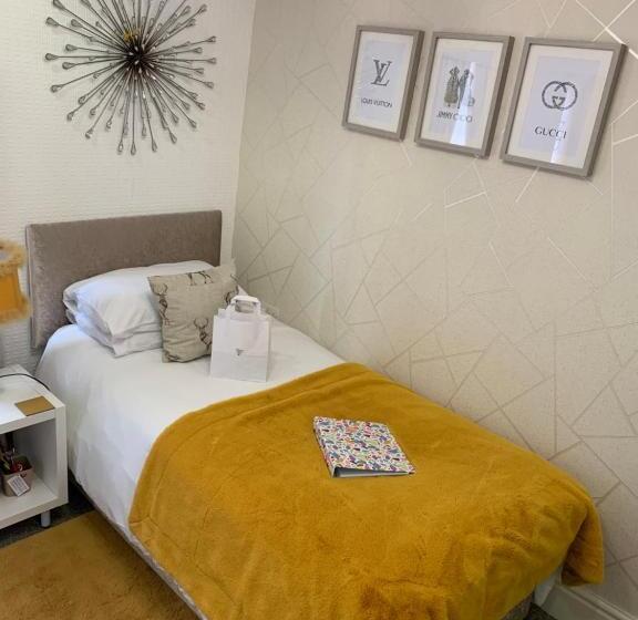 Номер Стандарт Индивидуальный, Sorrento House