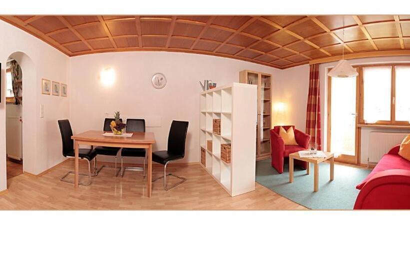 شقة غرفتين نوم مزودة بشُرفة, Bergkristall