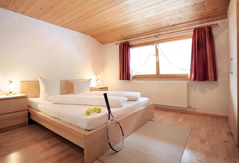 شقة غرفتين نوم مزودة بشُرفة, Bergkristall