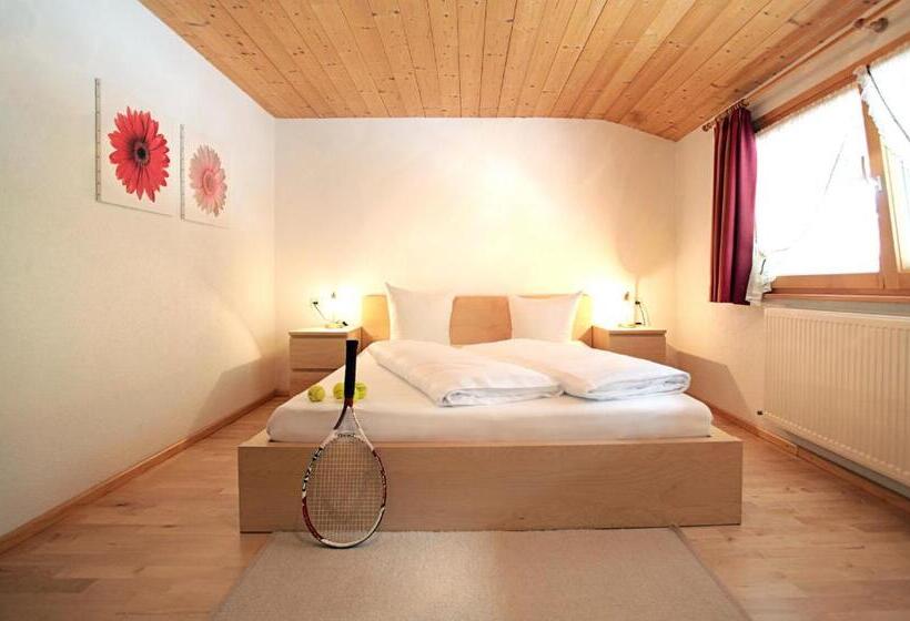 شقة غرفتين نوم مزودة بشُرفة, Bergkristall