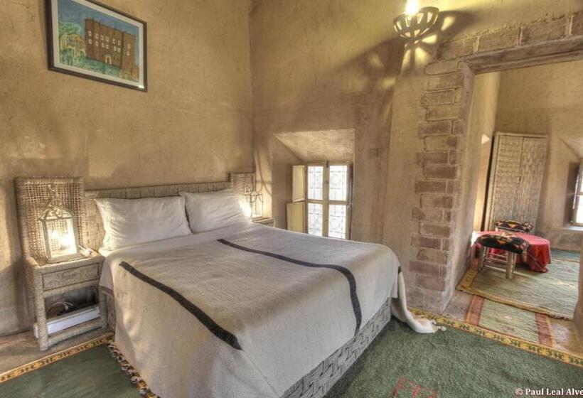 اتاق استاندارد چهار تخته, Kasbah Baha Baha