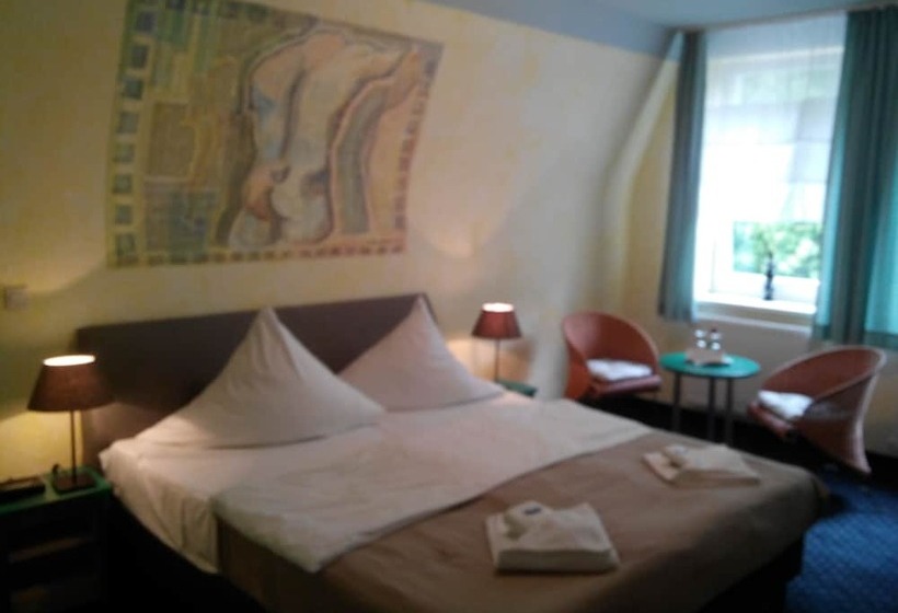 可观海景的舒适型房间, Ostseestern