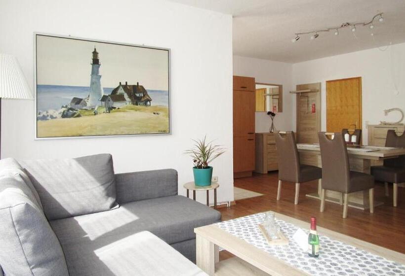 带2个卧室的公寓, Ostseestern