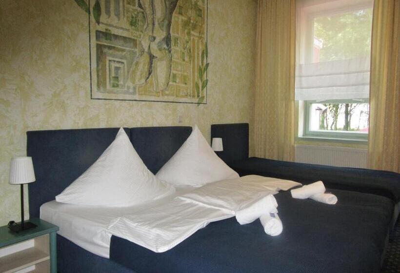 家庭海景房, Ostseestern