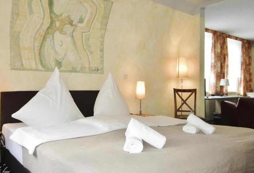 高级海景房, Ostseestern