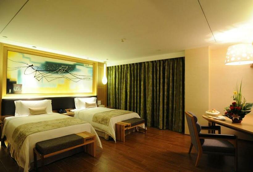 غرفة سوبيريور مطلّة علي الحديقة, Huidong Regal Palace Resort