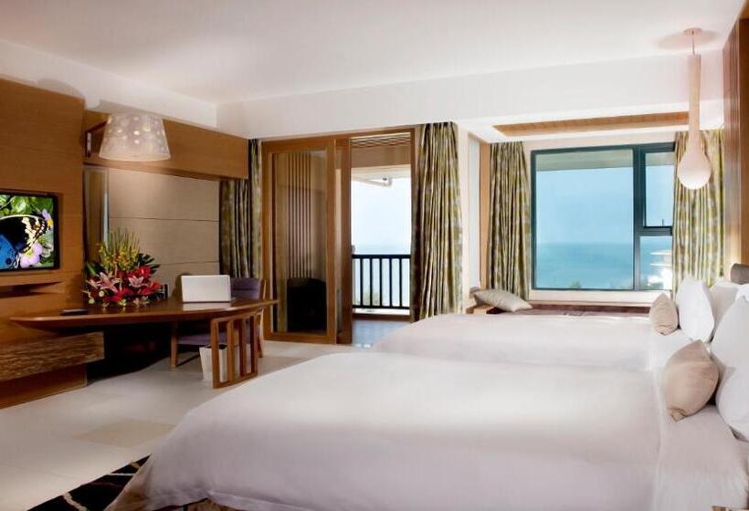 غرفة ديلوكس مطلّة علي البحر, Huidong Regal Palace Resort