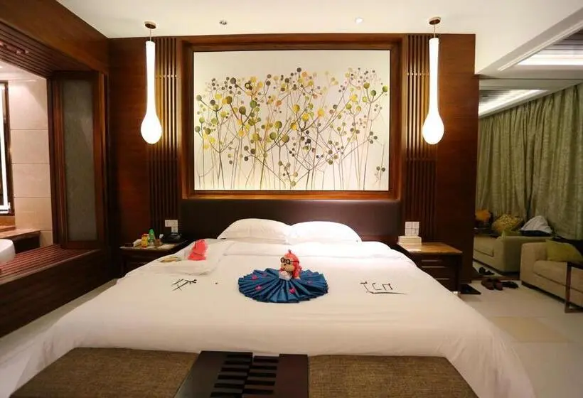 クイーンベッドのデラックスルーム, Huidong Regal Palace Resort