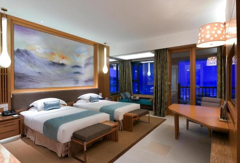 غرفة ديلوكس مطلّة علي الحديقة, Huidong Regal Palace Resort