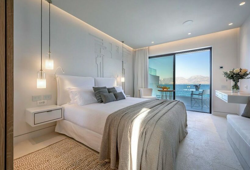 Номер Deluxe Вид на Море, The Island Concept Luxury Boutique Hotel Heated Pool
