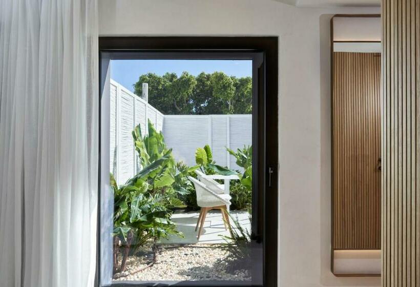 اتاق کلاسیک, The Island Concept Luxury Boutique Hotel Heated Pool