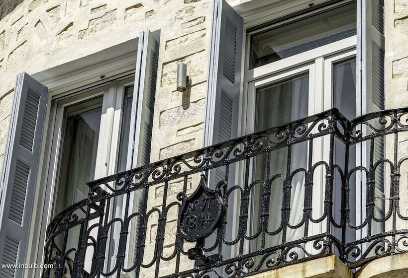 سوییت سوپریور, 1844 Suites Syros