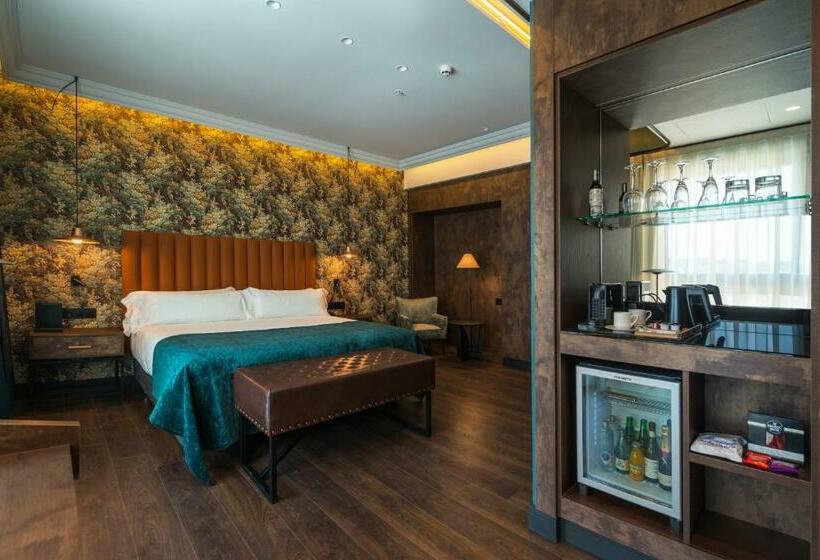 스위트, Catalonia Donosti