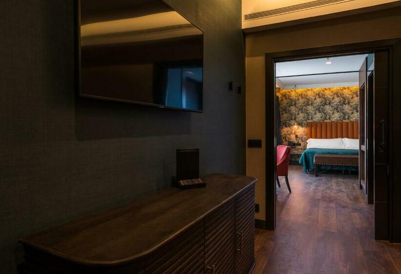 스위트, Catalonia Donosti