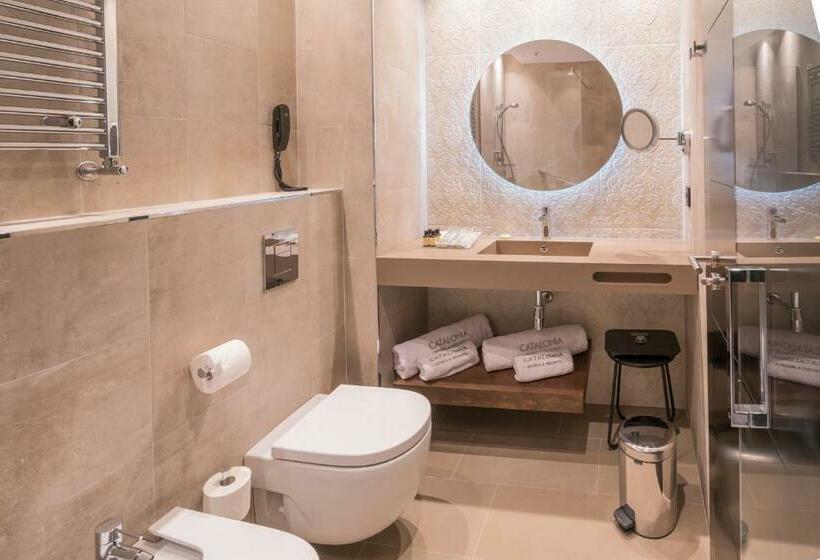 스위트, Catalonia Donosti