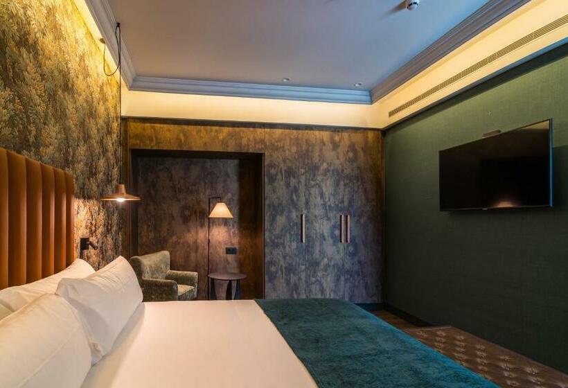 주니어 스위트 바다 전망, Catalonia Donosti