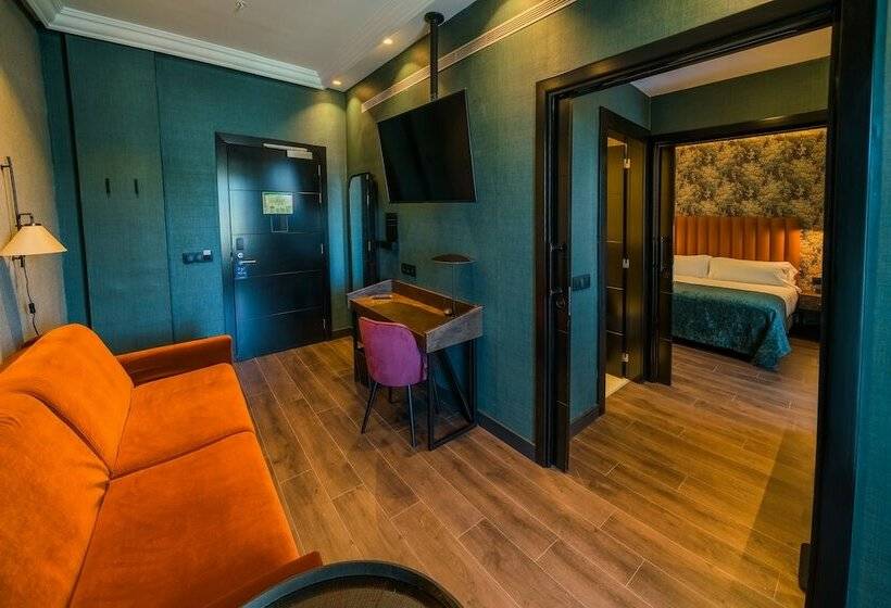 주니어 스위트 바다 전망, Catalonia Donosti