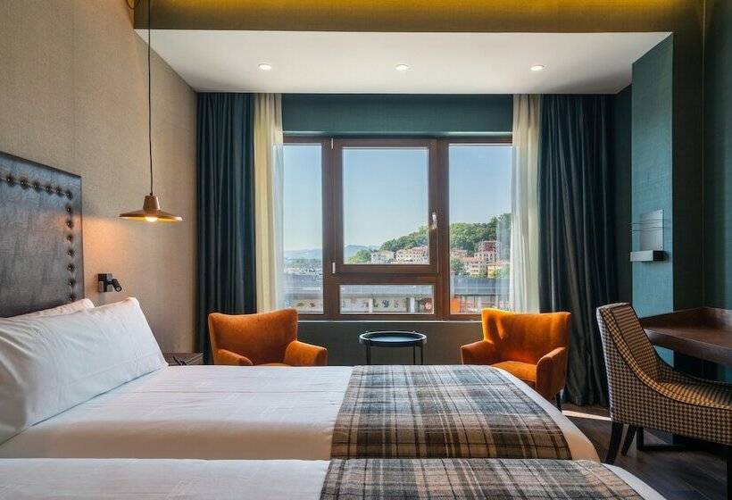 스탠다드 트리플 룸, Catalonia Donosti