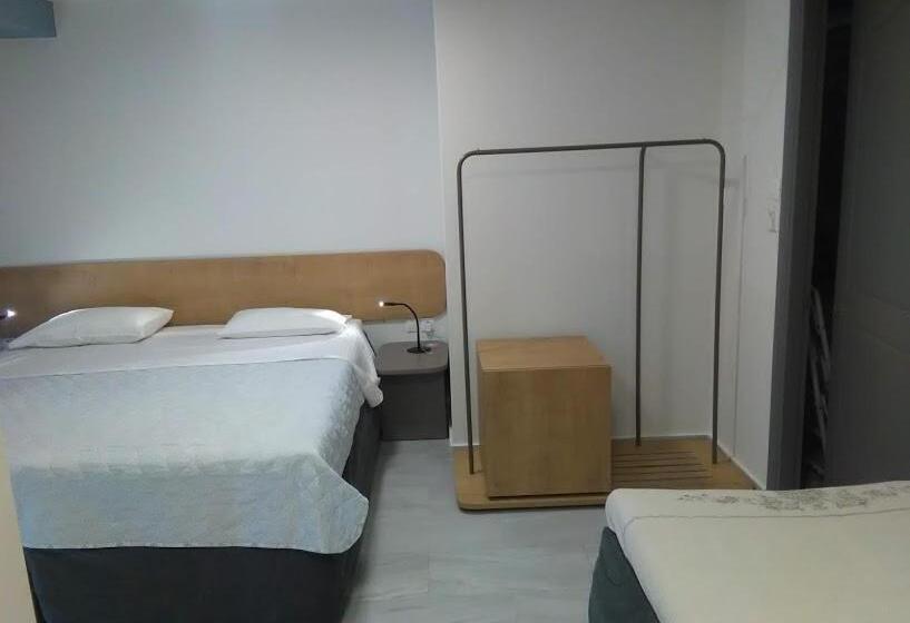 스탠다드 트리플 룸, Chios City Inn