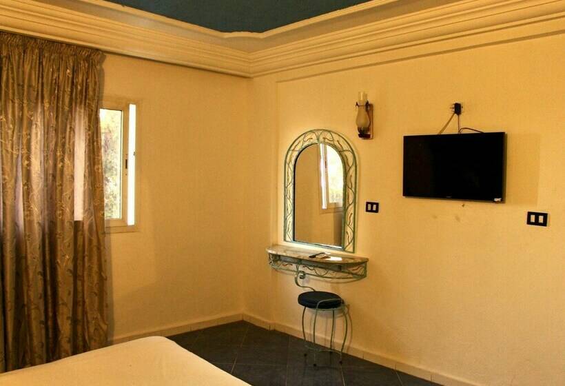 آپارتمان 2 خوابه, Donia