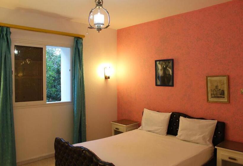 آپارتمان 2 خوابه, Donia