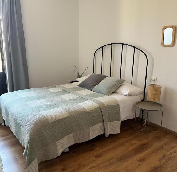 Номер Стандарт с Балконом, Is Scabas Guestrooms