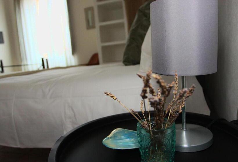 Номер Стандарт Трехместный, Is Scabas Guestrooms