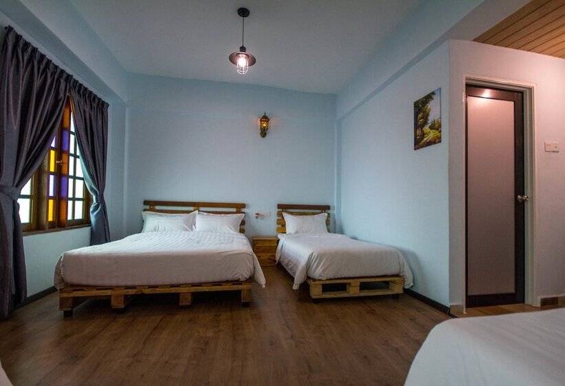 سوییت لوکس, Kea Garden Guest House