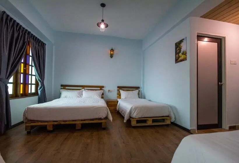 سوییت لوکس, Kea Garden Guest House