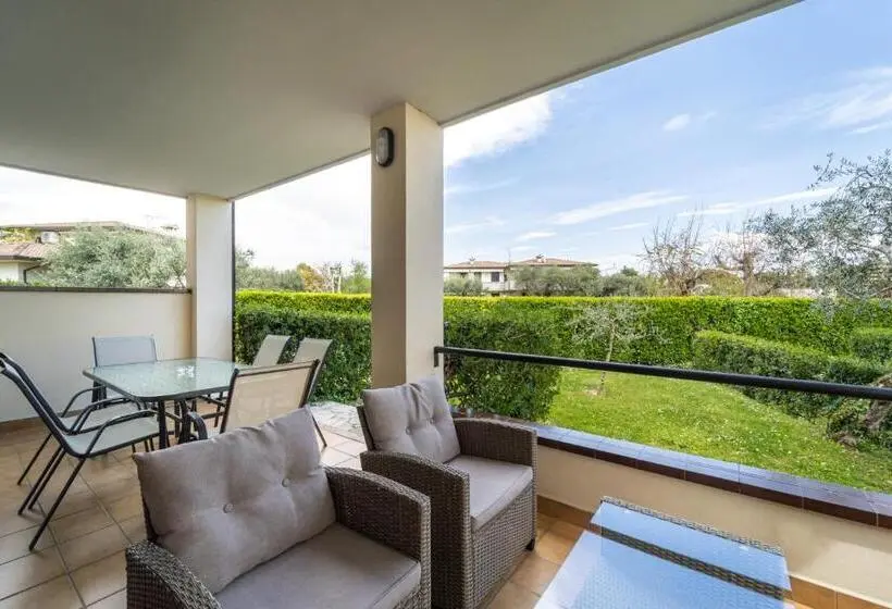 庭の見える１ベッドルームアパートメント, Residence Primera