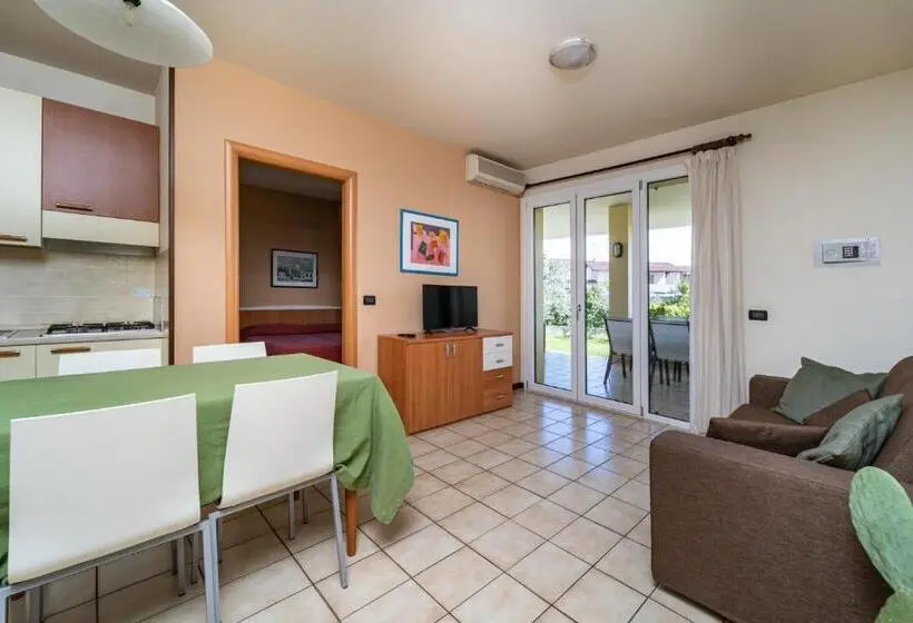 庭の見える１ベッドルームアパートメント, Residence Primera