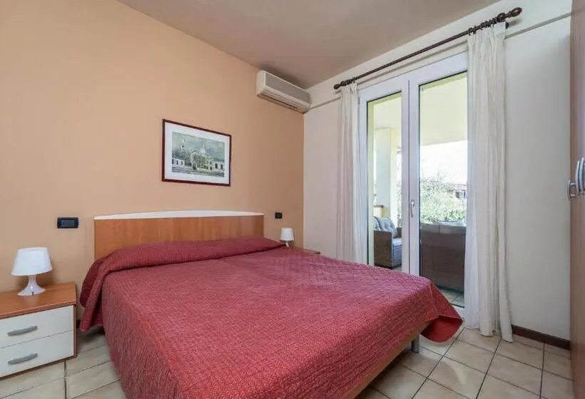 庭の見える１ベッドルームアパートメント, Residence Primera