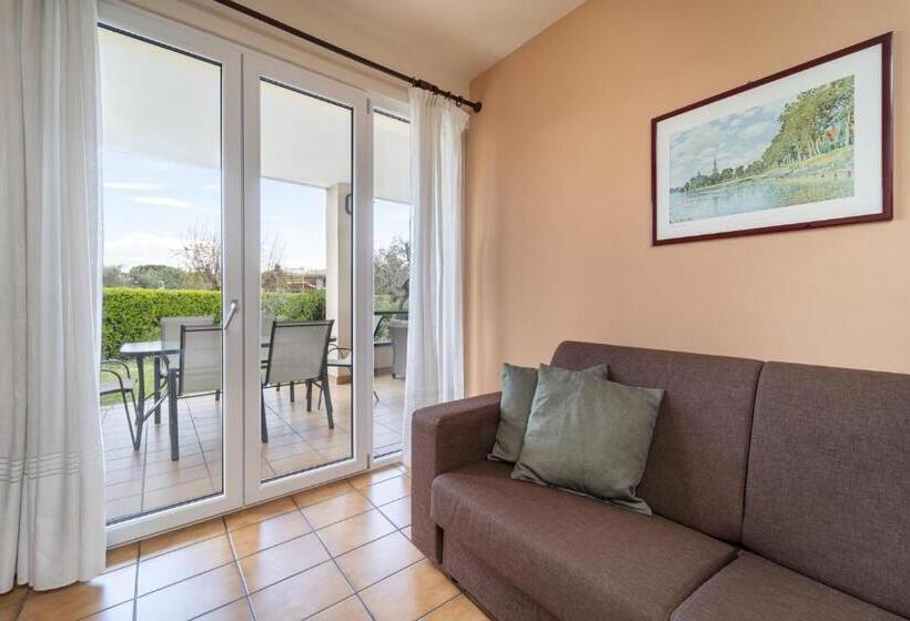 شقة غرفتين نوم مطلة على الحديقة, Residence Primera