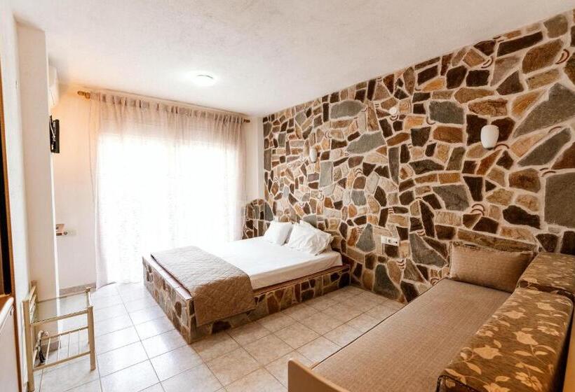 Студио Economy, Stefanidis Apartments