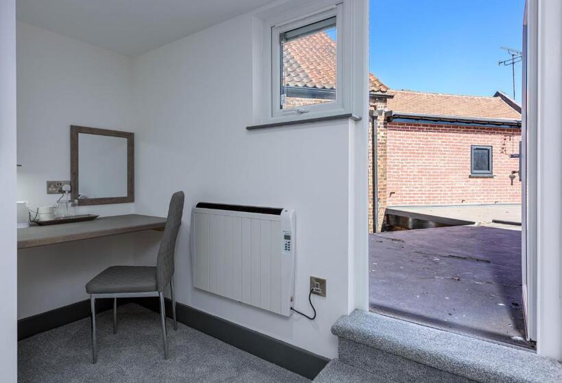 חדר סופריור עם מיטת קינג, The Stanley