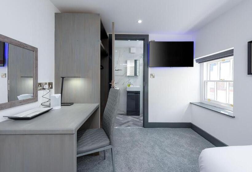 חדר דלוקס יחיד, The Stanley