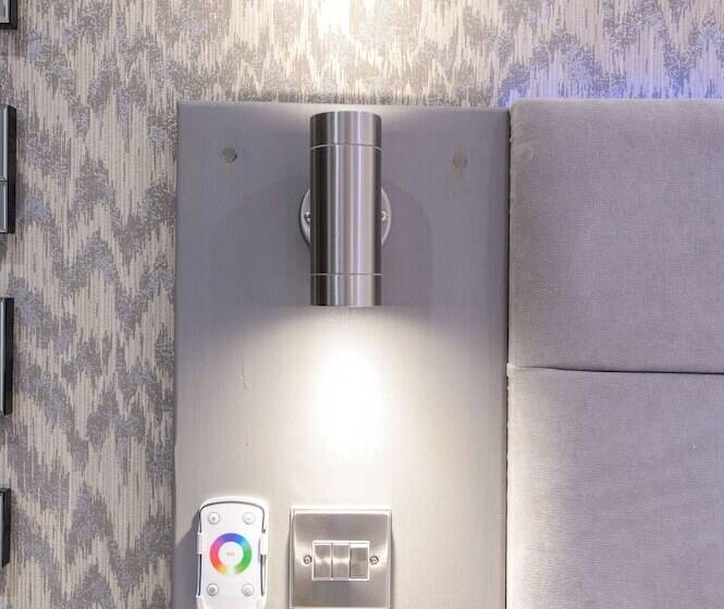 סטודיו סופריור, The Stanley