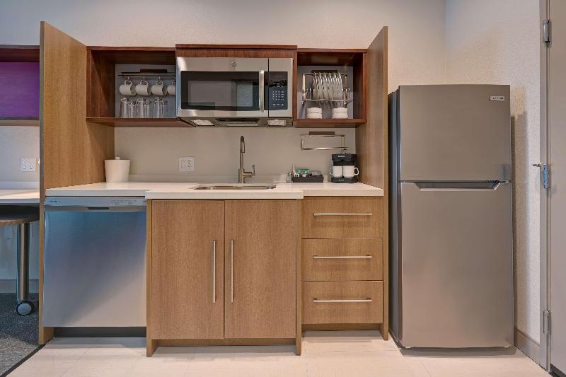 سوئیت با تخت بزرگ, Home2 Suites Corpus Christi Southeast