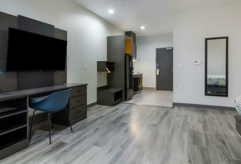 キングサイズベッドのスタンダードルーム, Studio 6 Katy, Tx